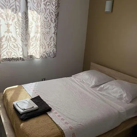 Сasa de vacaciones Maison Cosy Centre De Nimes